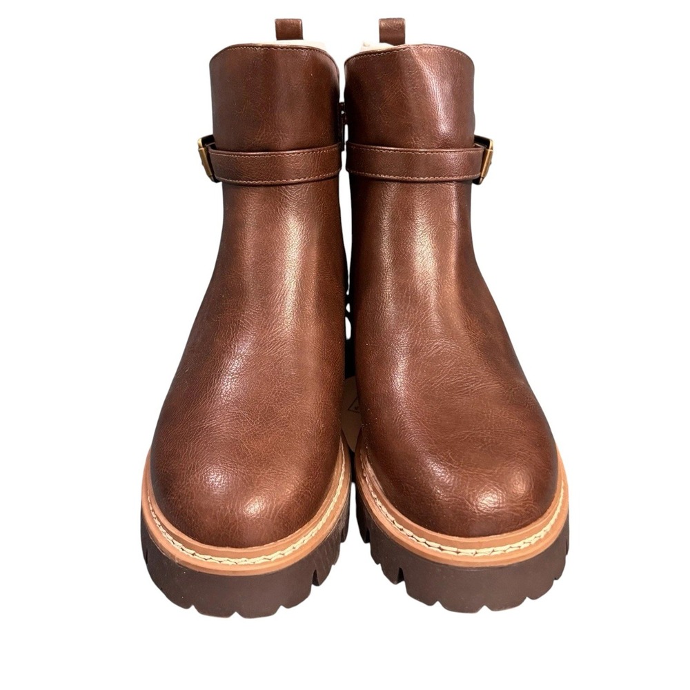 St Johns Bay Daymark Boots Dark Brown Womens Size 7 Ankle Lug Sole Buckle New